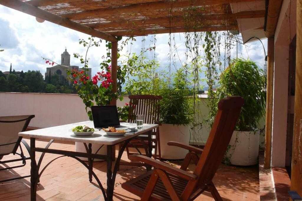 Apartamento Con Increibles Vistas Y Terraza Gerona Buitenkant foto